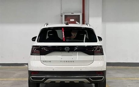 Volkswagen T-Cross I, 2022 год, 1 706 505 рублей, 9 фотография