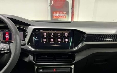 Volkswagen T-Cross I, 2022 год, 1 706 505 рублей, 10 фотография