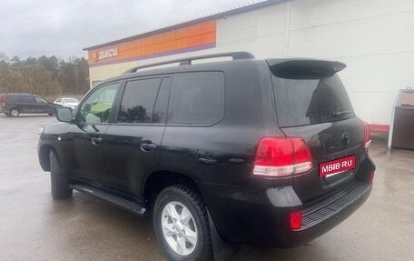 Toyota Land Cruiser 200, 2010 год, 3 100 000 рублей, 4 фотография