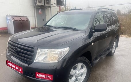 Toyota Land Cruiser 200, 2010 год, 3 100 000 рублей, 2 фотография