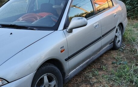 Mitsubishi Carisma I, 1998 год, 200 000 рублей, 4 фотография