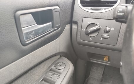 Ford Focus II рестайлинг, 2006 год, 500 000 рублей, 9 фотография