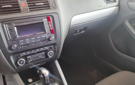 Volkswagen Jetta VI, 2012 год, 1 100 000 рублей, 7 фотография