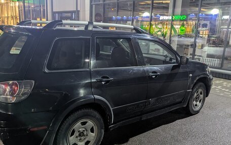 Mitsubishi Outlander III рестайлинг 3, 2003 год, 350 000 рублей, 4 фотография