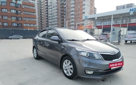 KIA Rio III рестайлинг, 2016 год, 1 050 000 рублей, 6 фотография