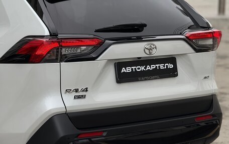 Toyota RAV4, 2021 год, 3 950 000 рублей, 19 фотография