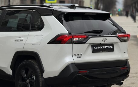 Toyota RAV4, 2021 год, 3 950 000 рублей, 18 фотография