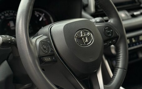 Toyota RAV4, 2021 год, 3 950 000 рублей, 34 фотография