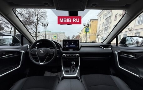 Toyota RAV4, 2021 год, 3 950 000 рублей, 29 фотография