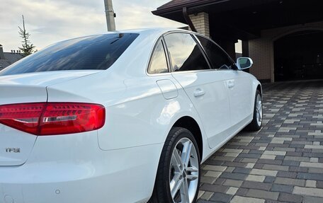 Audi A4, 2012 год, 1 370 000 рублей, 4 фотография