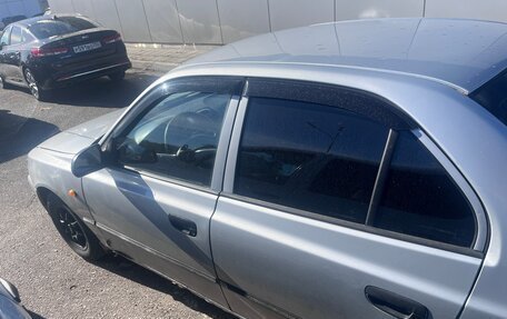 Hyundai Accent II, 2001 год, 180 000 рублей, 9 фотография