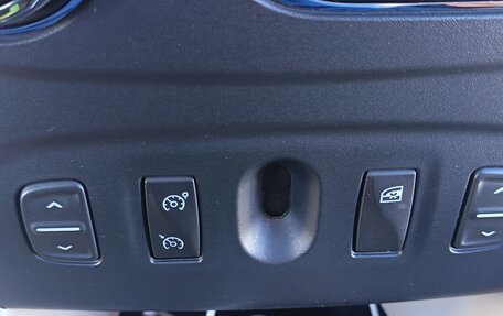 Renault Logan II, 2014 год, 900 000 рублей, 12 фотография