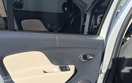 Renault Logan II, 2014 год, 900 000 рублей, 15 фотография