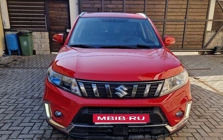 Suzuki Vitara II рестайлинг, 2021 год, 1 900 000 рублей, 2 фотография