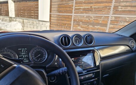 Suzuki Vitara II рестайлинг, 2021 год, 1 900 000 рублей, 12 фотография