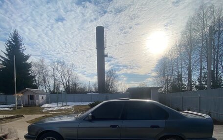 BMW 5 серия, 1989 год, 400 000 рублей, 4 фотография