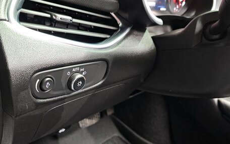 Chevrolet Malibu IX, 2022 год, 1 589 010 рублей, 14 фотография