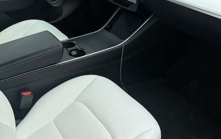 Tesla Model Y I, 2021 год, 4 100 000 рублей, 9 фотография