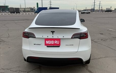 Tesla Model Y I, 2021 год, 4 100 000 рублей, 5 фотография