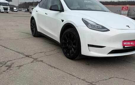 Tesla Model Y I, 2021 год, 4 100 000 рублей, 8 фотография