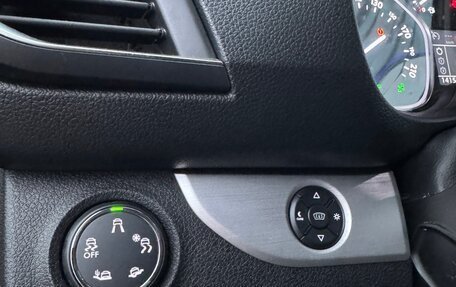 Peugeot Traveller I, 2021 год, 3 450 000 рублей, 23 фотография