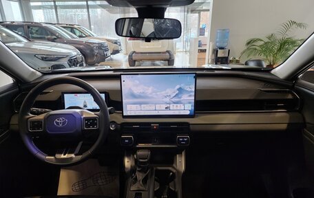 Toyota RAV4, 2026 год, 4 800 000 рублей, 11 фотография