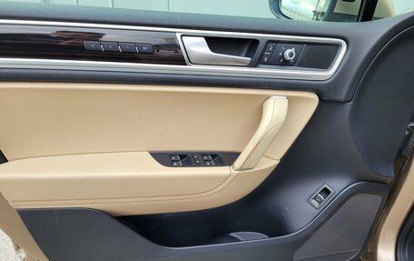 Volkswagen Touareg III, 2016 год, 3 200 000 рублей, 9 фотография