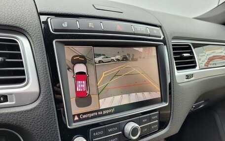 Volkswagen Touareg III, 2016 год, 3 200 000 рублей, 13 фотография