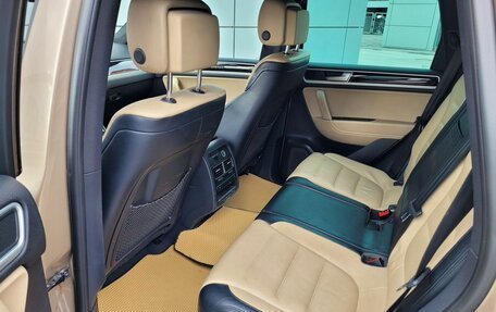 Volkswagen Touareg III, 2016 год, 3 200 000 рублей, 16 фотография