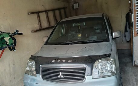 Mitsubishi Dion I рестайлинг, 2000 год, 210 000 рублей, 1 фотография