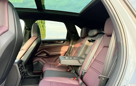 Porsche Cayenne III, 2026 год, 18 400 000 рублей, 19 фотография