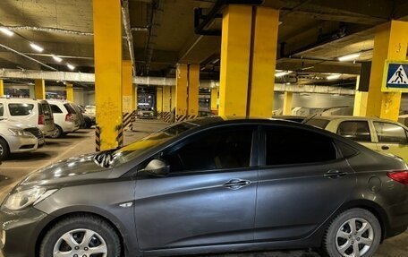 Hyundai Solaris II рестайлинг, 2012 год, 635 000 рублей, 6 фотография