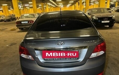 Hyundai Solaris II рестайлинг, 2012 год, 635 000 рублей, 4 фотография