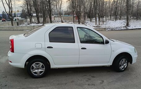 Renault Logan I, 2015 год, 650 000 рублей, 5 фотография