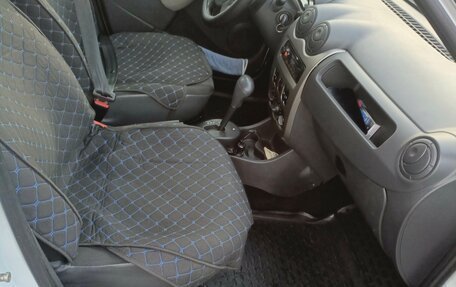 Renault Logan I, 2015 год, 650 000 рублей, 21 фотография