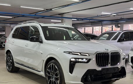 BMW X7, 2024 год, 13 900 000 рублей, 3 фотография
