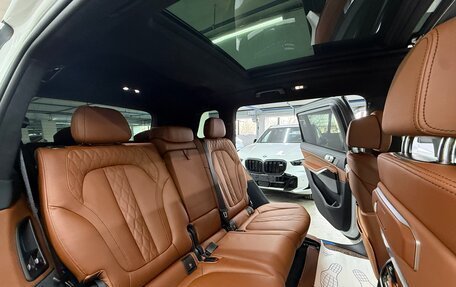 BMW X7, 2024 год, 13 900 000 рублей, 30 фотография