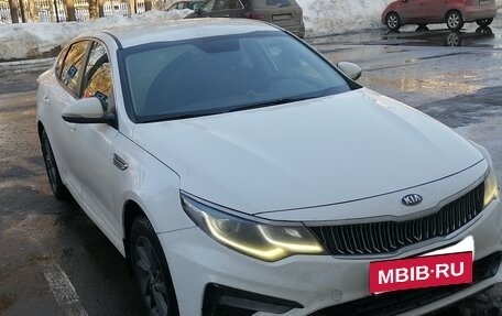 KIA Optima IV, 2019 год, 1 300 000 рублей, 2 фотография