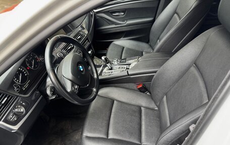 BMW 5 серия, 2016 год, 2 860 000 рублей, 5 фотография