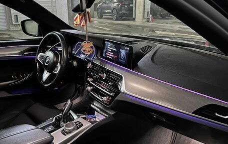 BMW 5 серия, 2018 год, 3 100 000 рублей, 8 фотография
