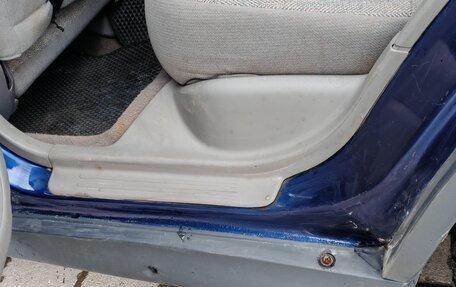 Subaru Forester, 2000 год, 450 000 рублей, 13 фотография