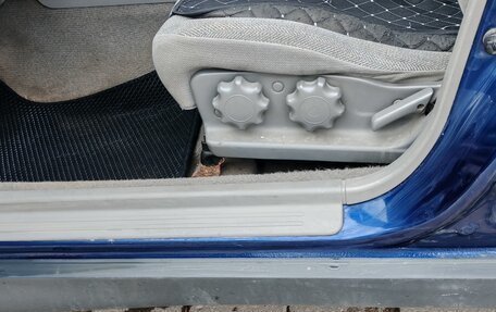 Subaru Forester, 2000 год, 450 000 рублей, 11 фотография