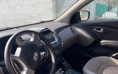 Hyundai ix35 I рестайлинг, 2011 год, 1 300 000 рублей, 6 фотография