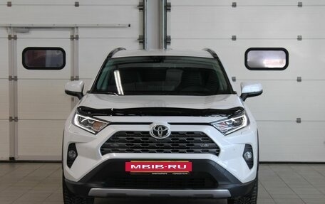 Toyota RAV4, 2021 год, 3 457 000 рублей, 2 фотография