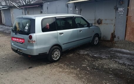 Mitsubishi Dion I рестайлинг, 2000 год, 210 000 рублей, 2 фотография