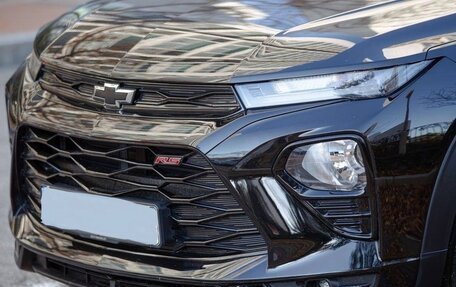 Chevrolet TrailBlazer, 2023 год, 1 820 000 рублей, 2 фотография