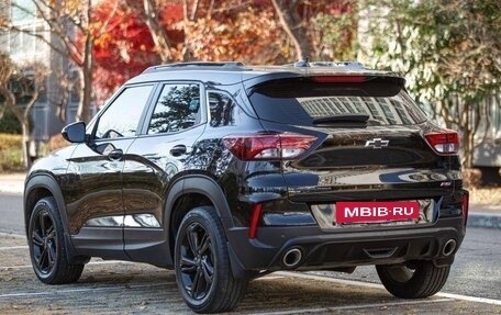 Chevrolet TrailBlazer, 2023 год, 1 820 000 рублей, 3 фотография