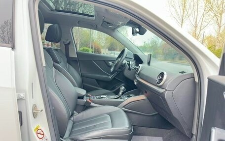 Audi Q2 I, 2023 год, 2 400 000 рублей, 15 фотография