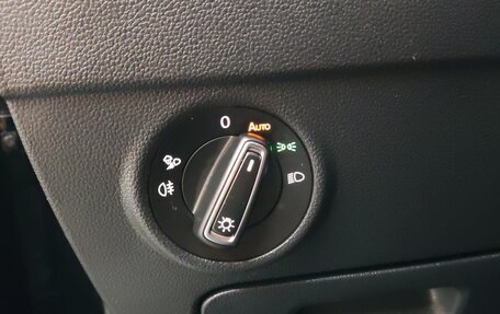 Volkswagen Tiguan II, 2022 год, 2 580 000 рублей, 13 фотография