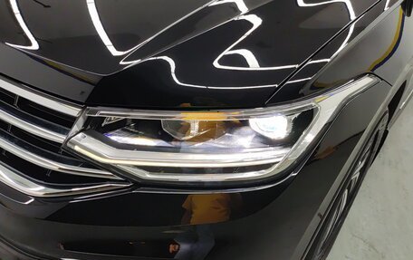 Volkswagen Tiguan II, 2022 год, 2 580 000 рублей, 23 фотография